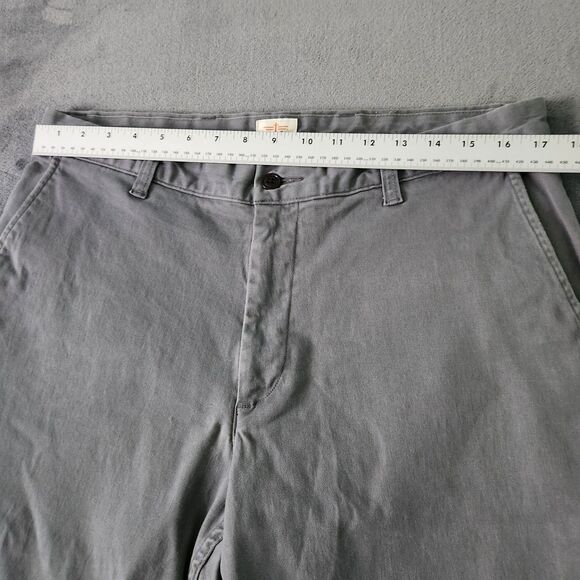Dockers Pants Mens Size 34x32 Easy Khaki Gray Straight Fit Flat Front Casual - Picture 4 of 11